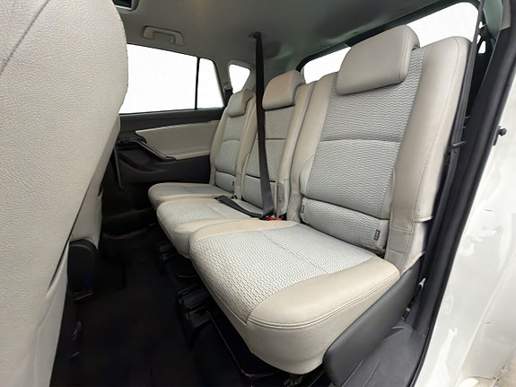 Toyota Verso 29 of 30