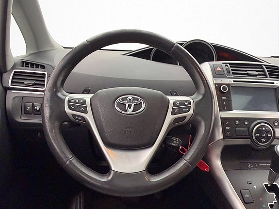 Toyota Verso 15 of 30