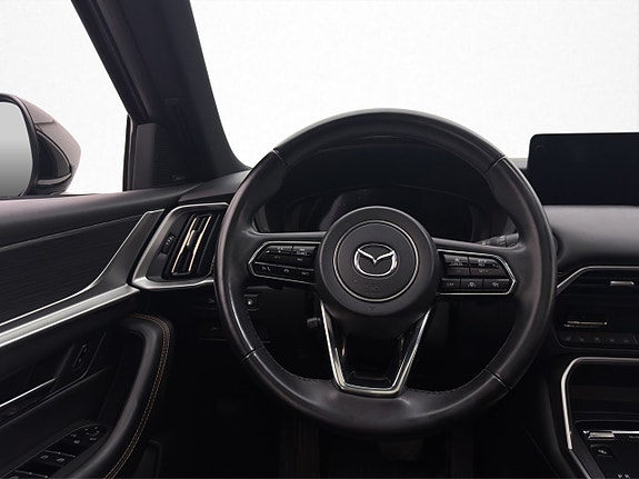 Mazda CX-80 17 of 30