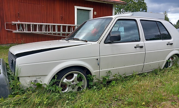 Volkswagen Golf II 3 of 6