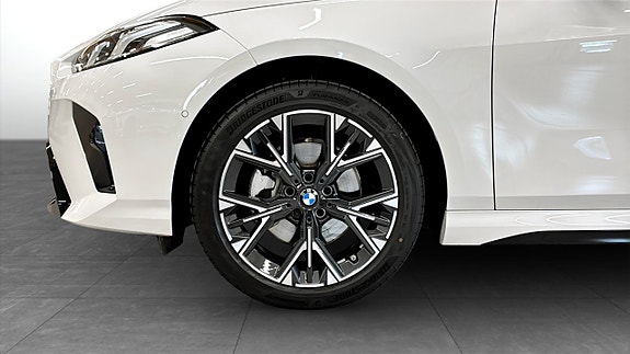 BMW 120 9 of 9
