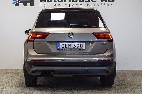 Volkswagen Tiguan 5 of 29