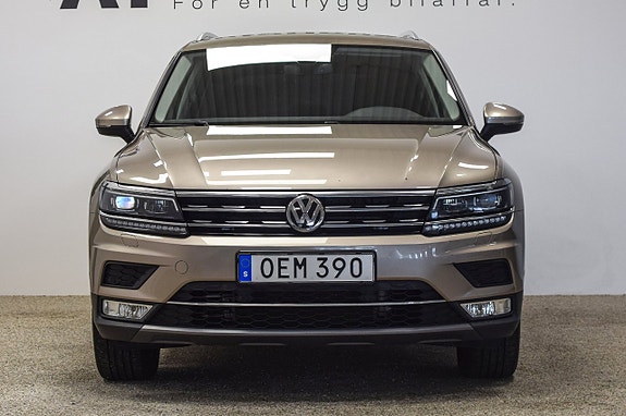 Volkswagen Tiguan 4 of 29