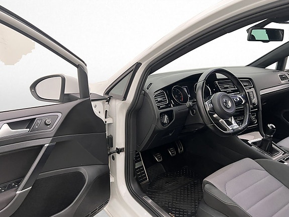 Volkswagen Golf I 11 of 29