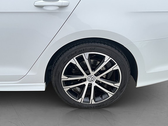 Volkswagen Golf I 27 of 29