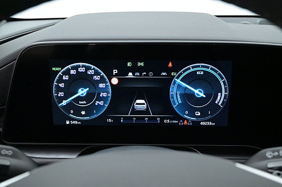 Kia Niro 8 of 27