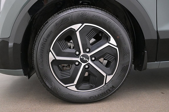 Kia Niro 27 of 27