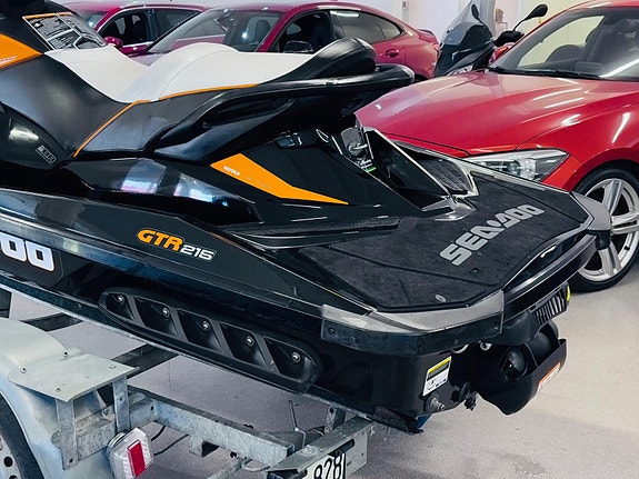 Sea-Doo GTR 215 / 86H / Nyservad / Trailer 4 of 12