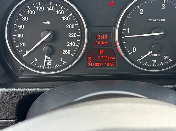 BMW X1 8 of 16