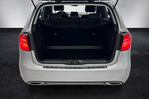 Mercedes-Benz B180 d 17 of 20