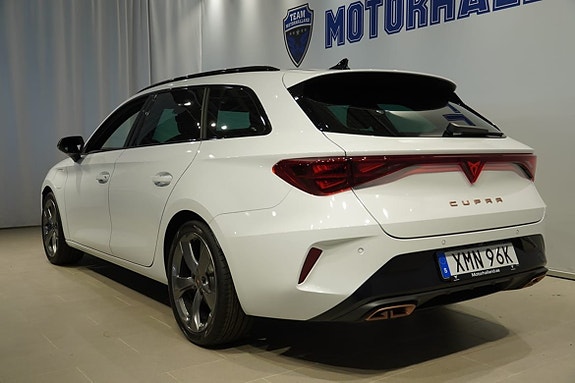Cupra Leon 2 of 16