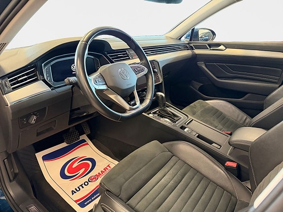 Volkswagen Passat 9 of 27