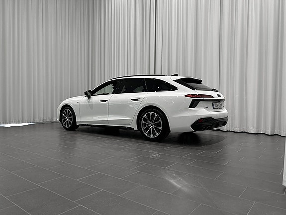 Audi A6 3 of 16