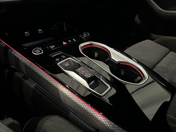 Audi A6 15 of 16