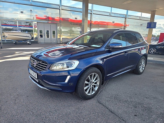 Volvo XC60 4 of 30