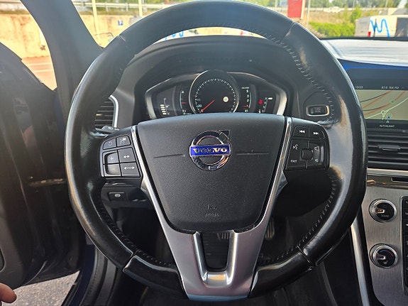 Volvo XC60 26 of 30
