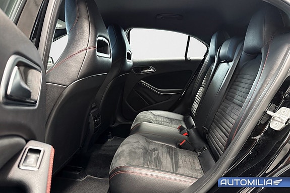 Mercedes-Benz A180 4 of 17