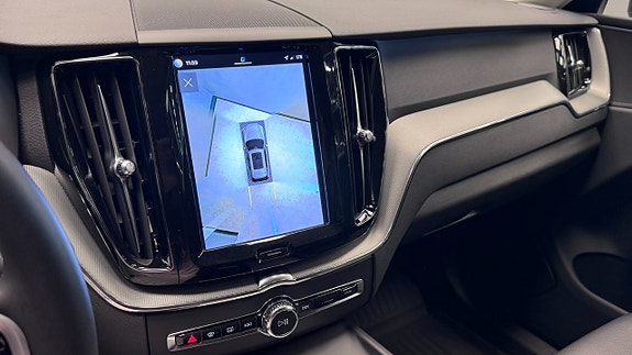 Volvo XC60 14 of 22