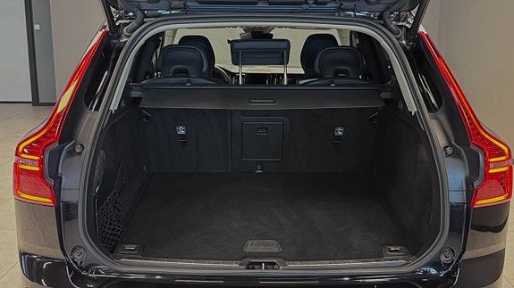 Volvo XC60 20 of 22