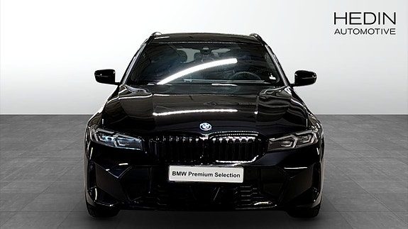 BMW 330e 8 of 9