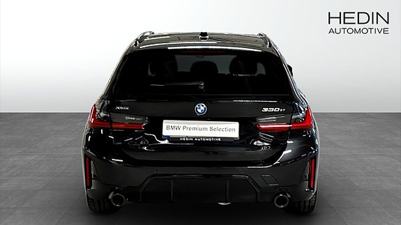 BMW 330e 7 of 9