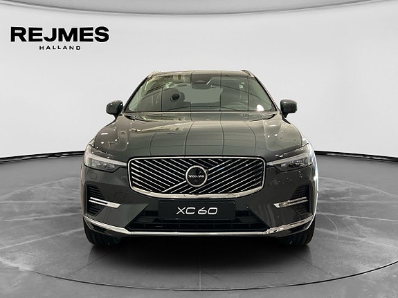 Volvo XC60 12 of 13