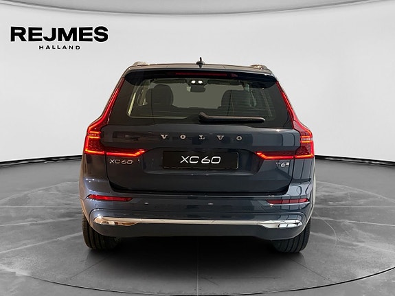 Volvo XC60 6 of 11