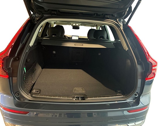 Volvo XC60 11 of 11