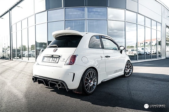 Abarth 595 2 of 21