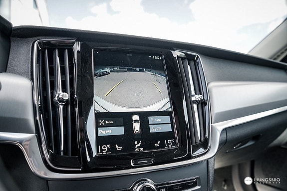Volvo V90 5 of 10