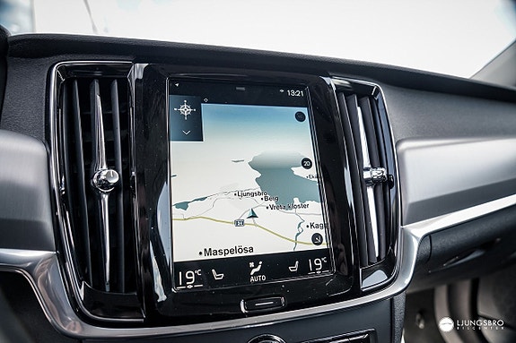 Volvo V90 7 of 10