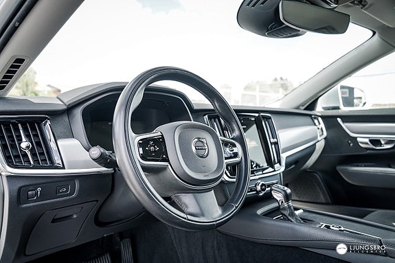 Volvo V90 4 of 10