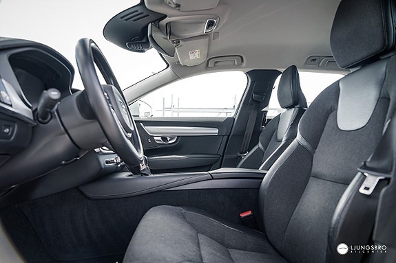 Volvo V90 3 of 10