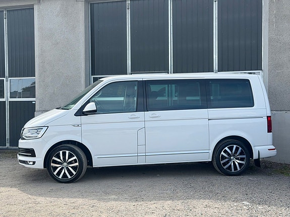 Volkswagen Multivan 2 of 20