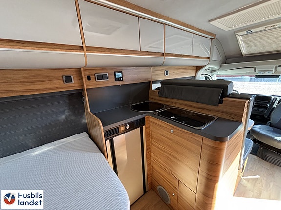 Kabe AFFINITY CAMPER VAN/4 BÄDDAR-VECKANS HUSBIL! 13 of 20