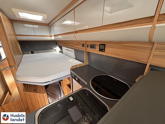 Kabe AFFINITY CAMPER VAN/4 BÄDDAR-VECKANS HUSBIL! 7 of 20