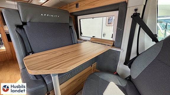 Kabe AFFINITY CAMPER VAN/4 BÄDDAR-VECKANS HUSBIL! 5 of 20