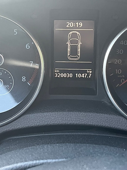 Volkswagen Golf VI 11 of 11