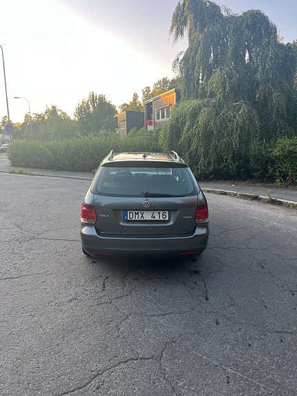 Volkswagen Golf VI 3 of 11