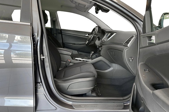 Hyundai Tucson 16 of 30