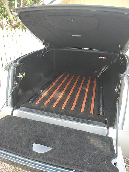 Chevrolet SSR 9 of 14