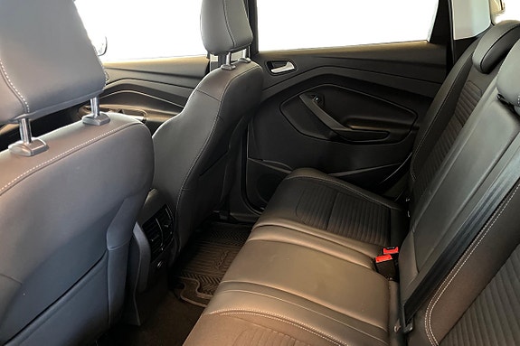 Ford Kuga 25 of 28