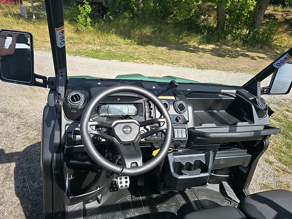 Can-Am Traxter HD7 Xu Traktor B 8 of 16