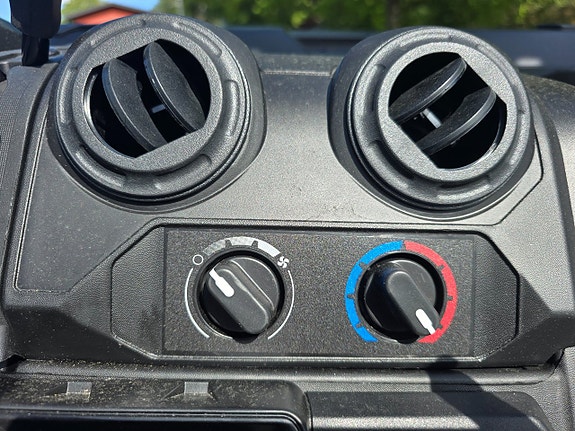Can-Am Traxter HD7 Xu Traktor B 11 of 16