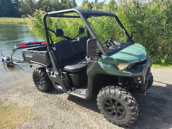 Can-Am Traxter HD7 Xu Traktor B 3 of 16