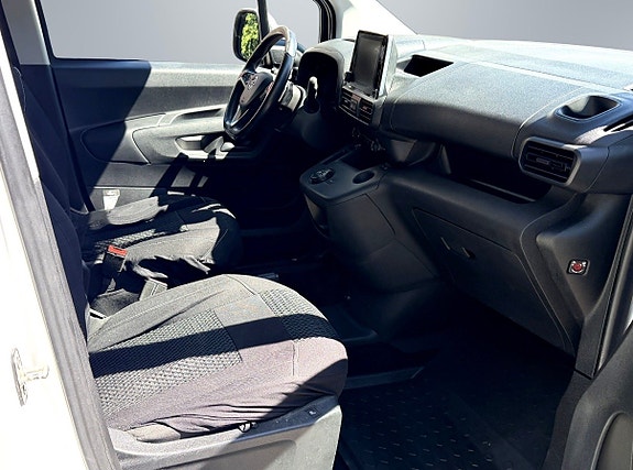 Opel Combo 8 of 11