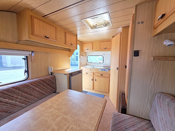 RC Caravan T 360 8 of 9