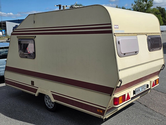RC Caravan T 360 4 of 9