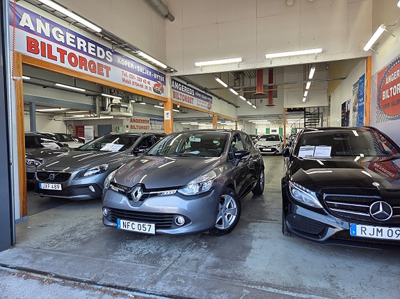 Renault Clio 3 of 17