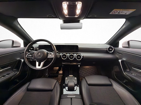Mercedes-Benz CLA200 d 17 of 30